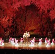 혁명가극 <꽃파는 처녀> 무대미술